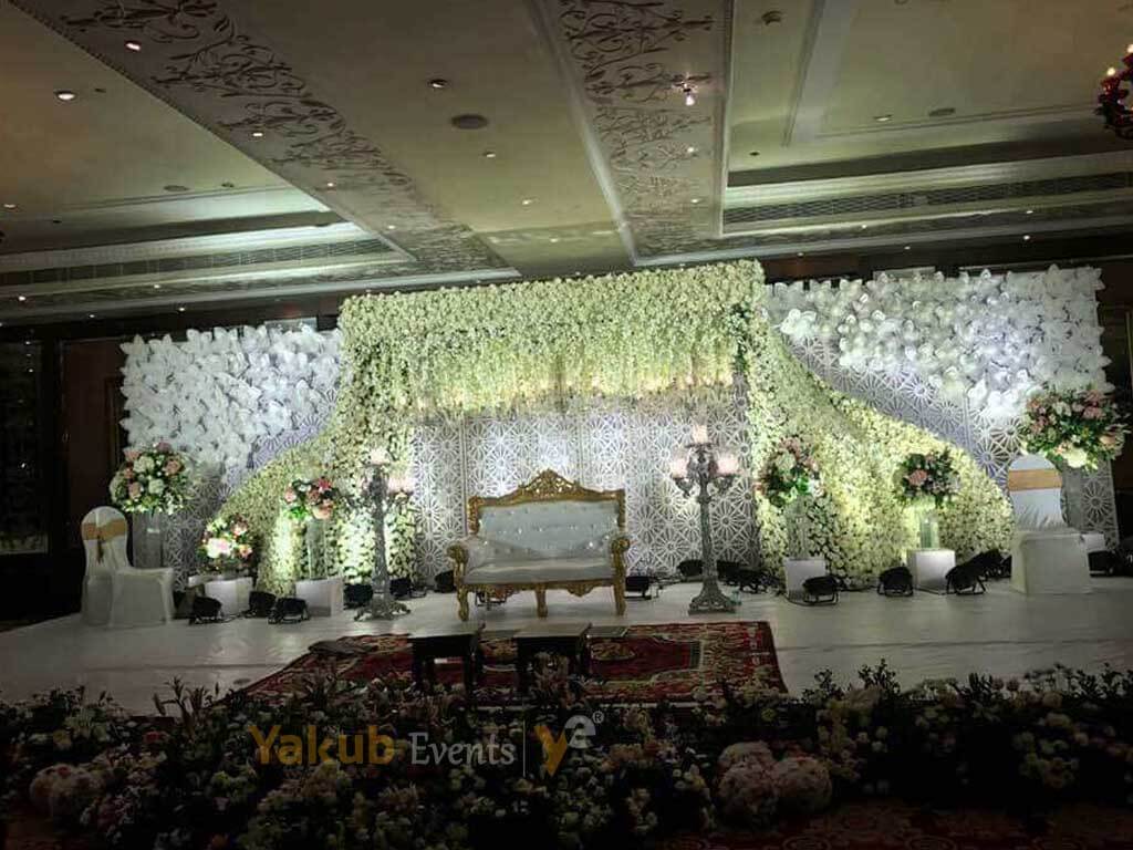 top wedding reception stage decorators